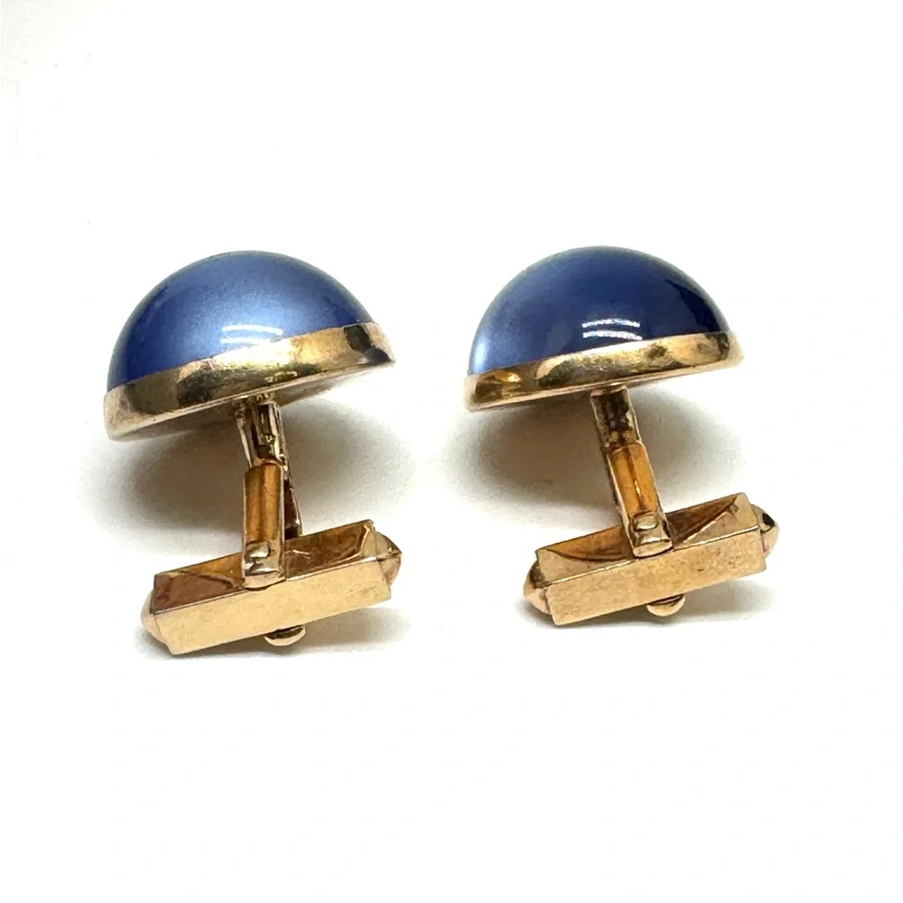 SWANK Vintage Blue Moonglow Lucite Dome Cuff Links in Goldtone
